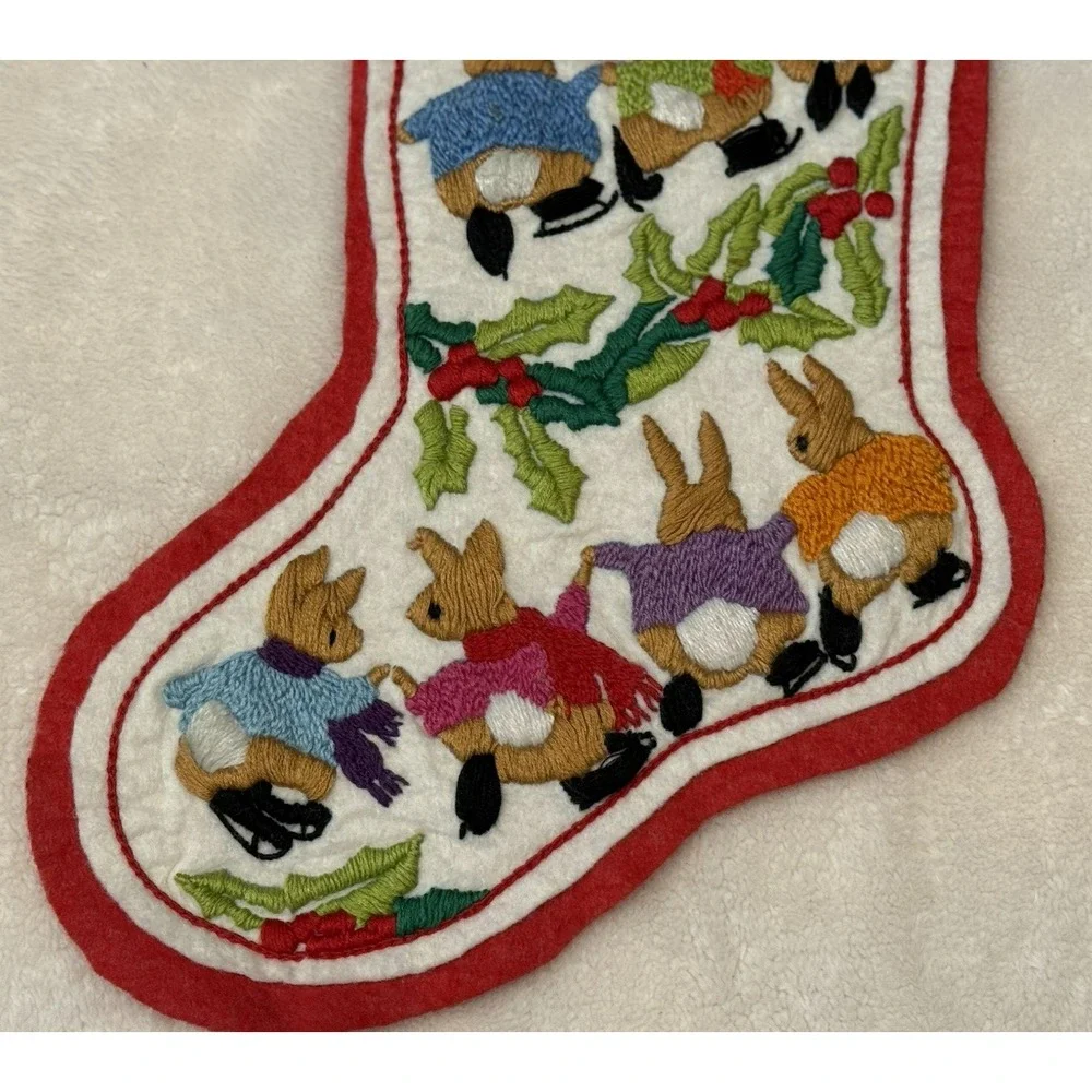VTG‎ Columbia Minerva SKATING BUNNIES Crewel Felt Christmas Stocking FINISHED
